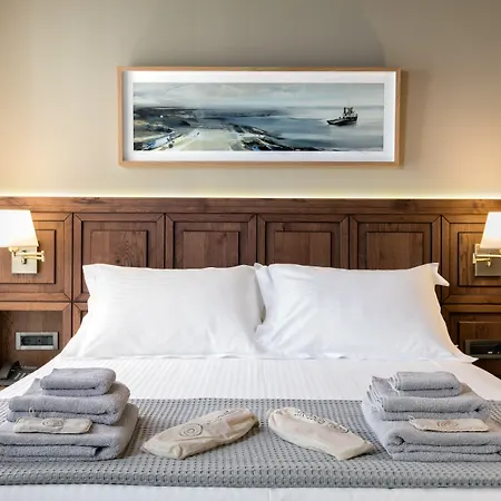Estia Boutique Apartments-2