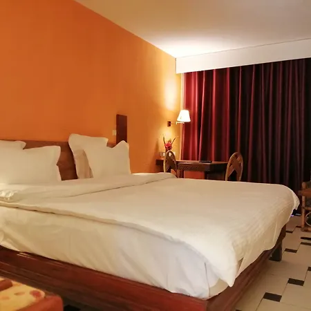 Hotel Jardin Savana Dakar-3