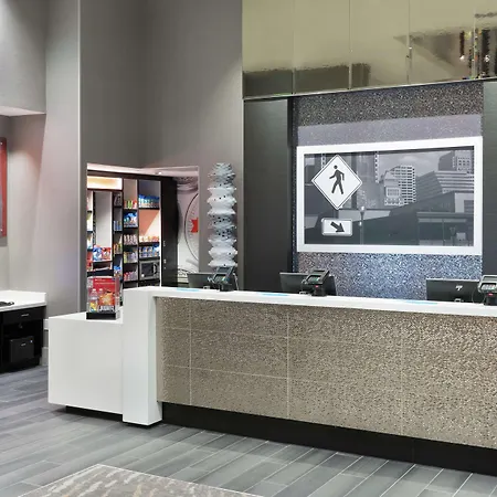 Hampton Inn & Suites Atlanta Buckhead Place-2