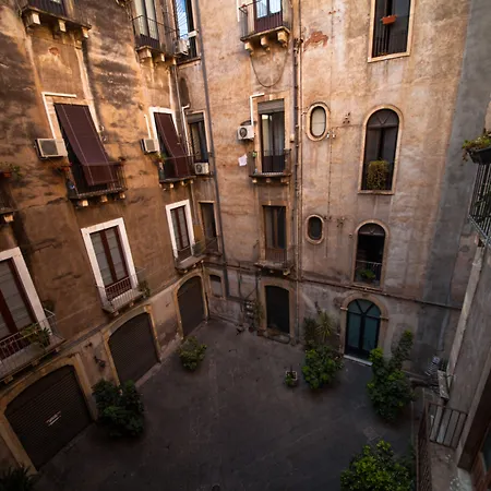 Casa Verdi - House Of Travelers-3