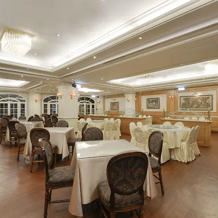 Forbes Hotel-3