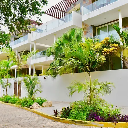 Mamitas Village By Casago-2