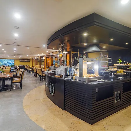 Surabaya Suites Hotel Powered By Archipelago-2