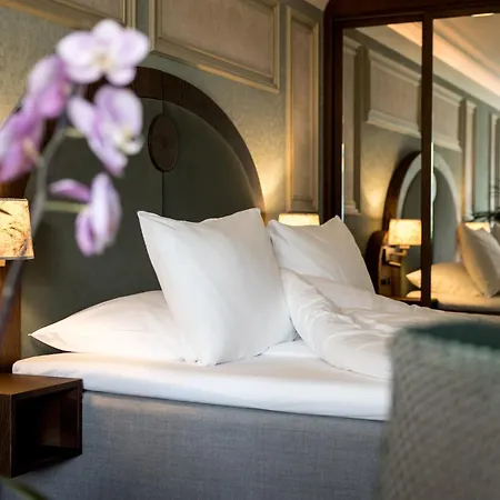 Walaker Hotel-3