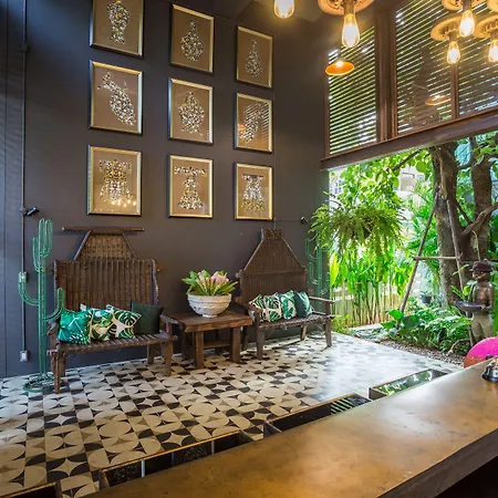River Art Hotel-3