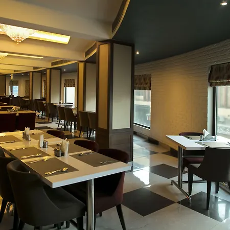 Hotel Ganges Grand - 600M From Kashi Vishwanath Temple-2