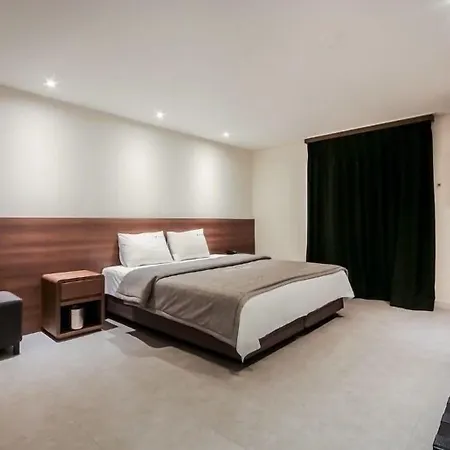 Hotel Egg-2