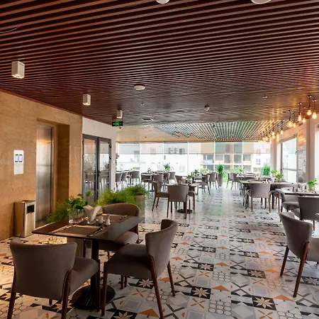 Jolia Hotel Danang Beach-3