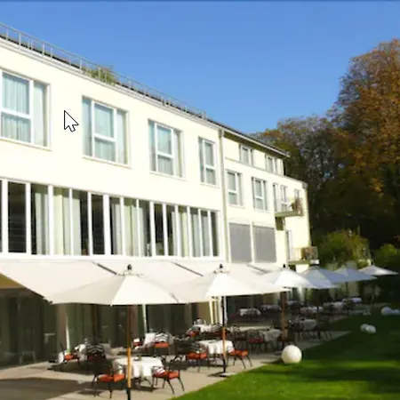 Ramada By Wyndham Duesseldorf Ratingen-2