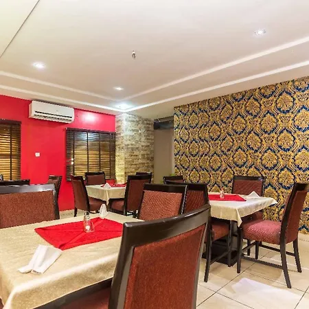 Royal Terrace Hotel & Towers-3