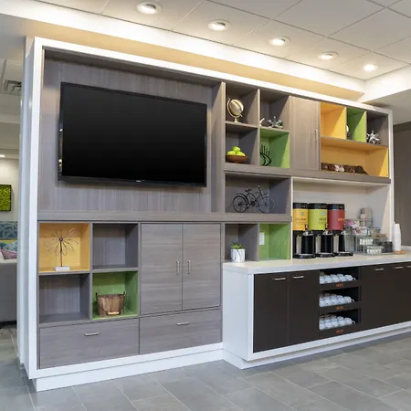 Home2 Suites By Hilton Indianapolis Airport-3