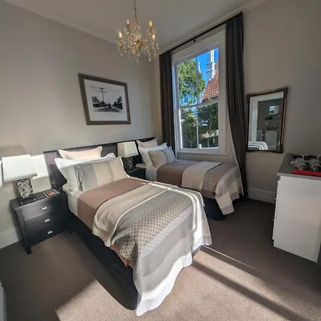 Ponsonby Manor-3