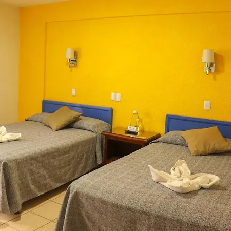 Hotel Aurora-2