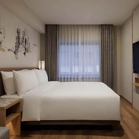 Courtyard By Marriott Kyoto Shijo Karasuma-3