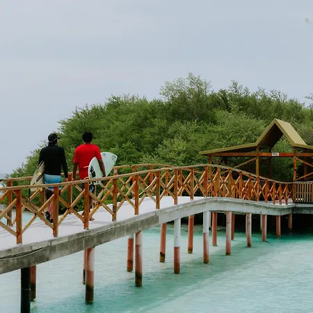 Akiri Surf Retreat-2
