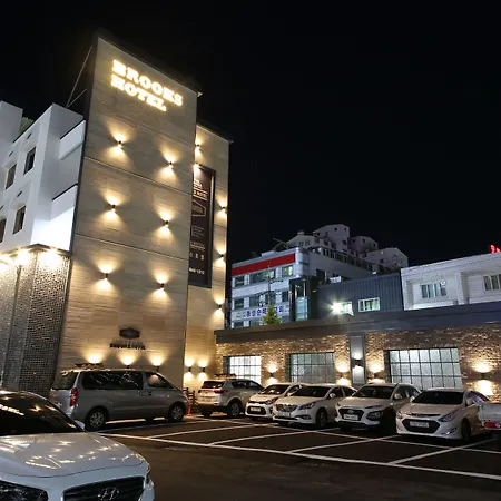 Brooks Hotel Tongyeong-3