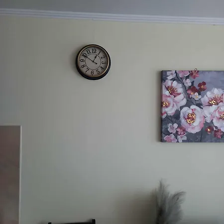 Тайната Квартира - The Secret Apartment-2