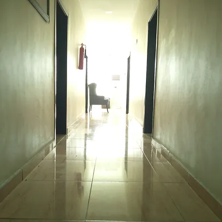 Somerset Suites-3