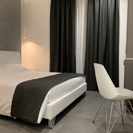 Aparthotel Bossi-3