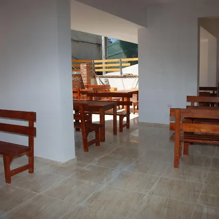 Wallaby Hostel-2