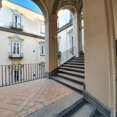 The Spanish Palace, Suites, Rooms, Apartments & Terraces-2