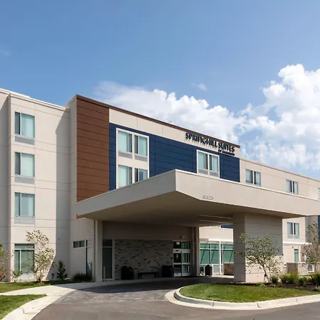 Springhill Suites Kansas City Airport-3