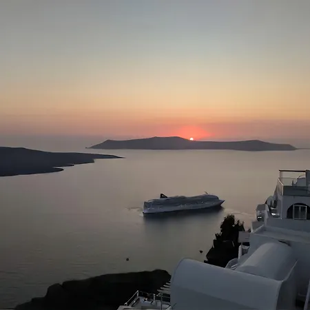 Anemos Fira Caldera View-2
