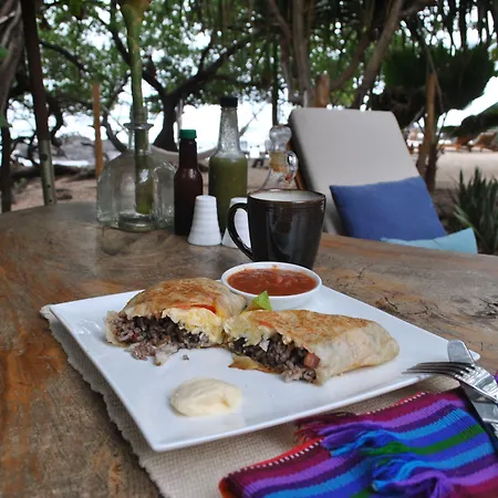 Sueno Del Mar Beachfront Hotel-2
