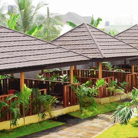 Monty Suites & Golf-2