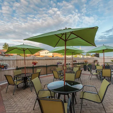 Holiday Inn Express & Suites - Belleville By Ihg-3