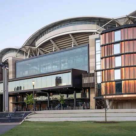 Oval Hotel At Adelaide Oval-2