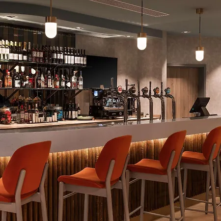 Hampton By Hilton Torquay-3