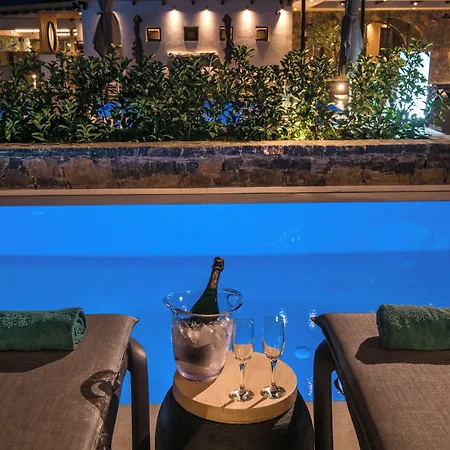 Petousis Hotel & Suites-3