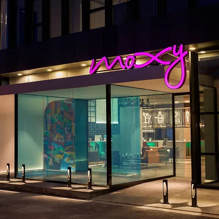 Moxy Shanghai Hongqiao Necc-2