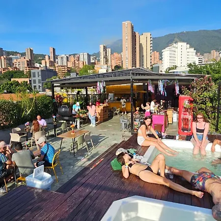 Viajero Medellin Hostel-2