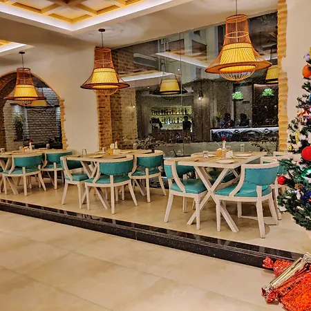 Arushi Boutique Hotel-3