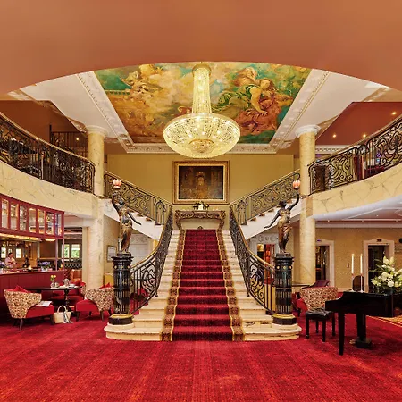 Bridge House Hotel, Leisure Club & Spa-3