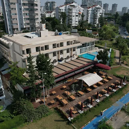 Tema 242 Hotel-3