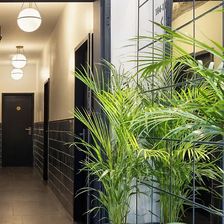 Silicate - By Loginn Tel-Avivian Hotels-3