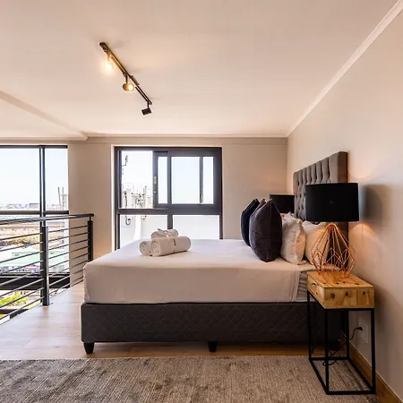 Urban Artisan Luxury Suites By Totalstay-2