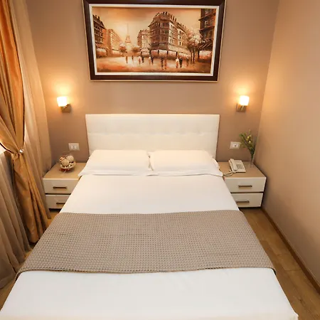 Hotel Vila Verde Gjika-3