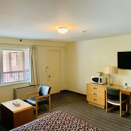 Toronto Lakeshore Hotel-3