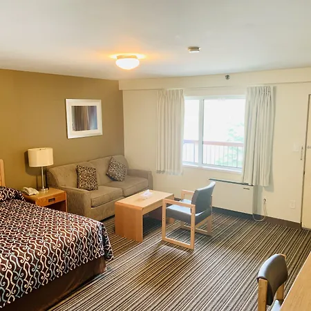 Toronto Lakeshore Hotel-2