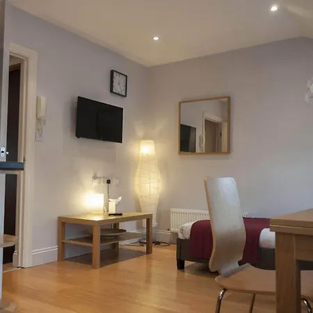 12 London Street Apartments-3