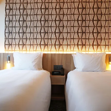 Oakwood Hotel Oike Kyoto-3