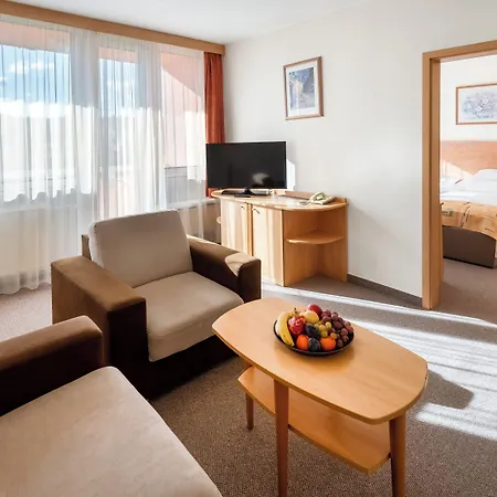 Hunguest Hotel Freya-2