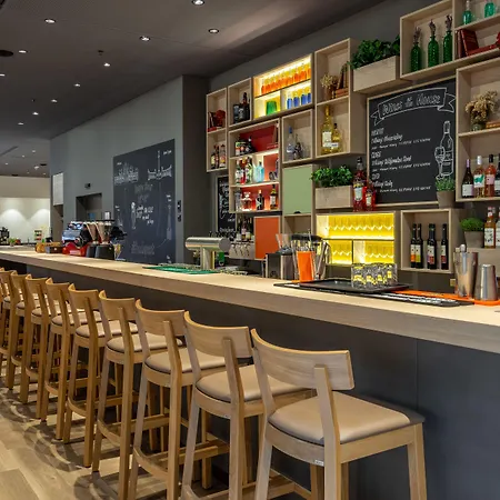 Intercityhotel Wiesbaden-2