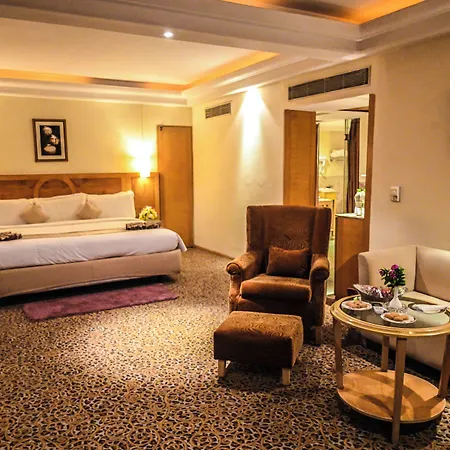 Katriya Hotel And Tower-3