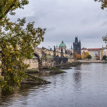 Charles Bridge Hostel & Apartments-2