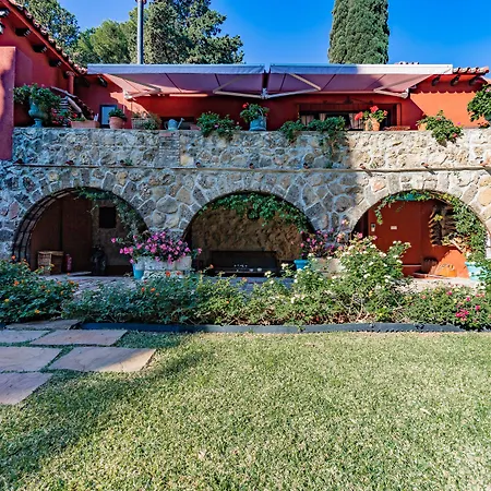 Casa Paraiso Boutique B&B-3